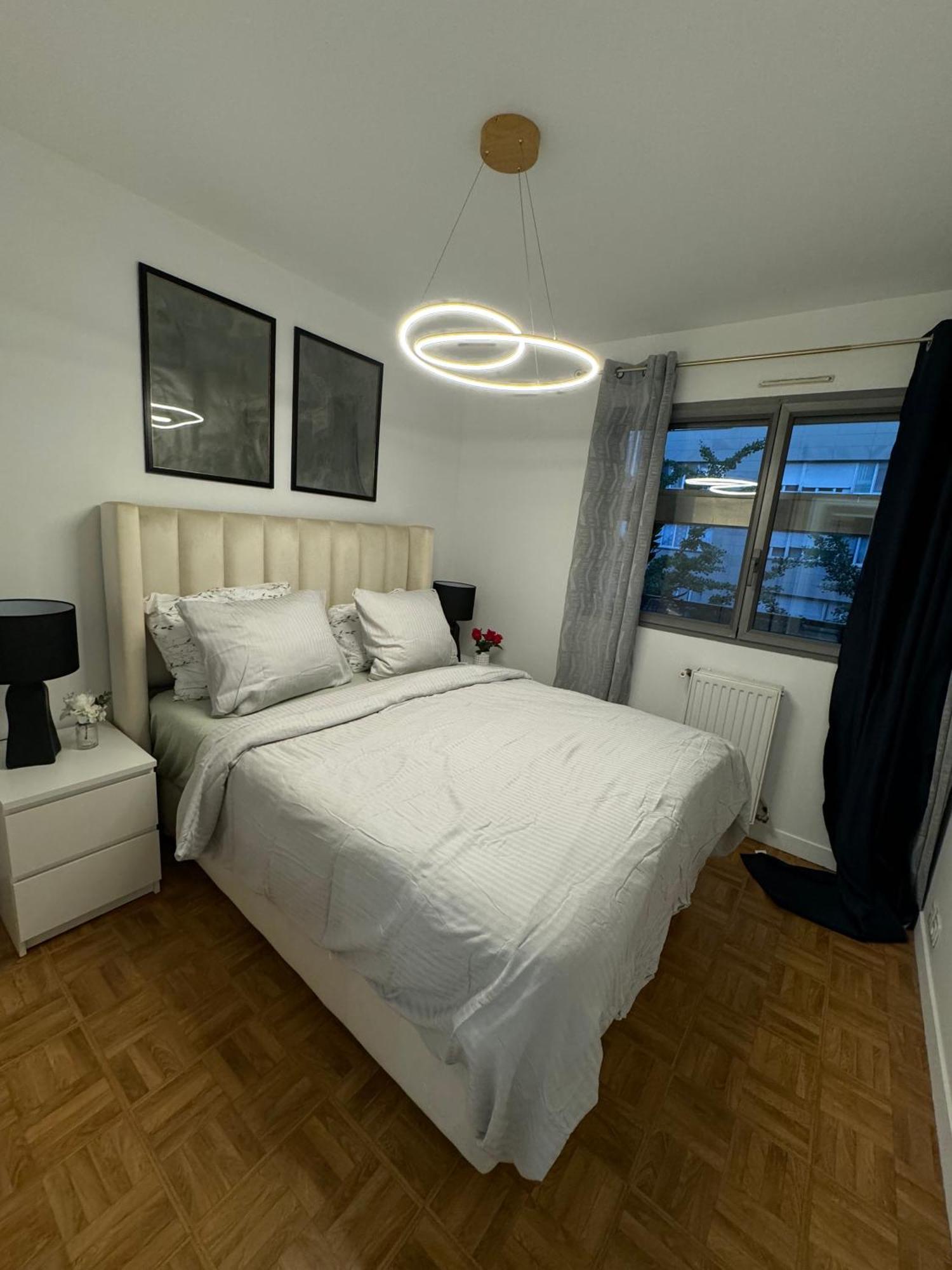 קלישי Excellent Apartment For Familly מראה חיצוני תמונה